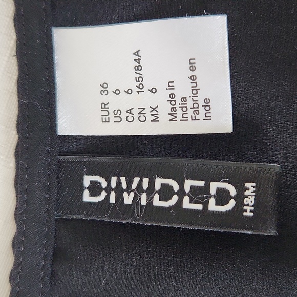 Divided black chiffon blouse. Size 6 - Picture 5 of 9